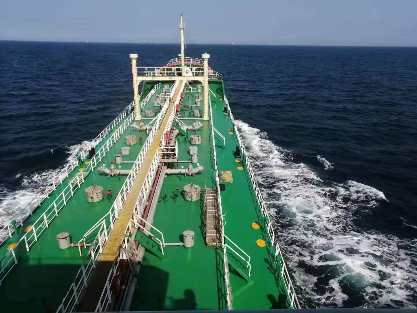 出售4770吨成品油船