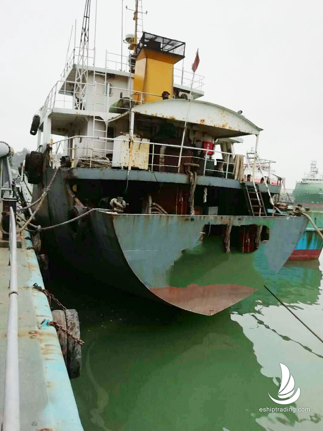 出售994吨溢油应急处置船