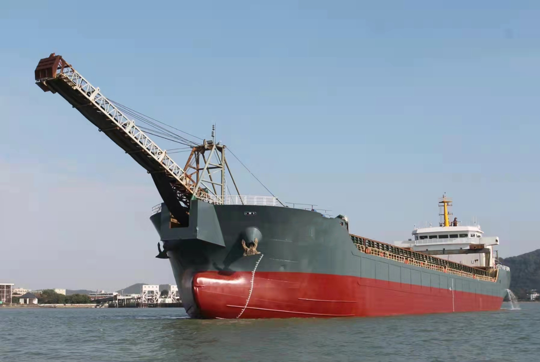 出售9500吨运沙船