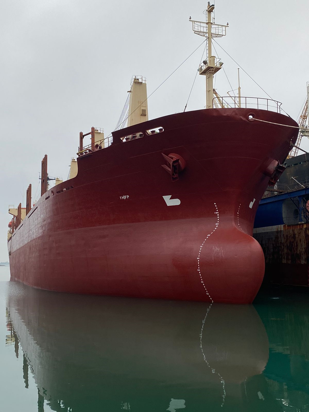 出售27915吨散货船