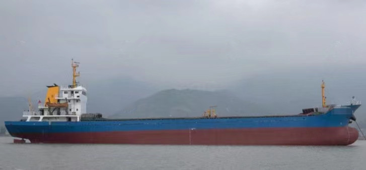 出售5100吨散货船