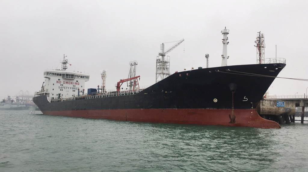 出售15959吨成品油船