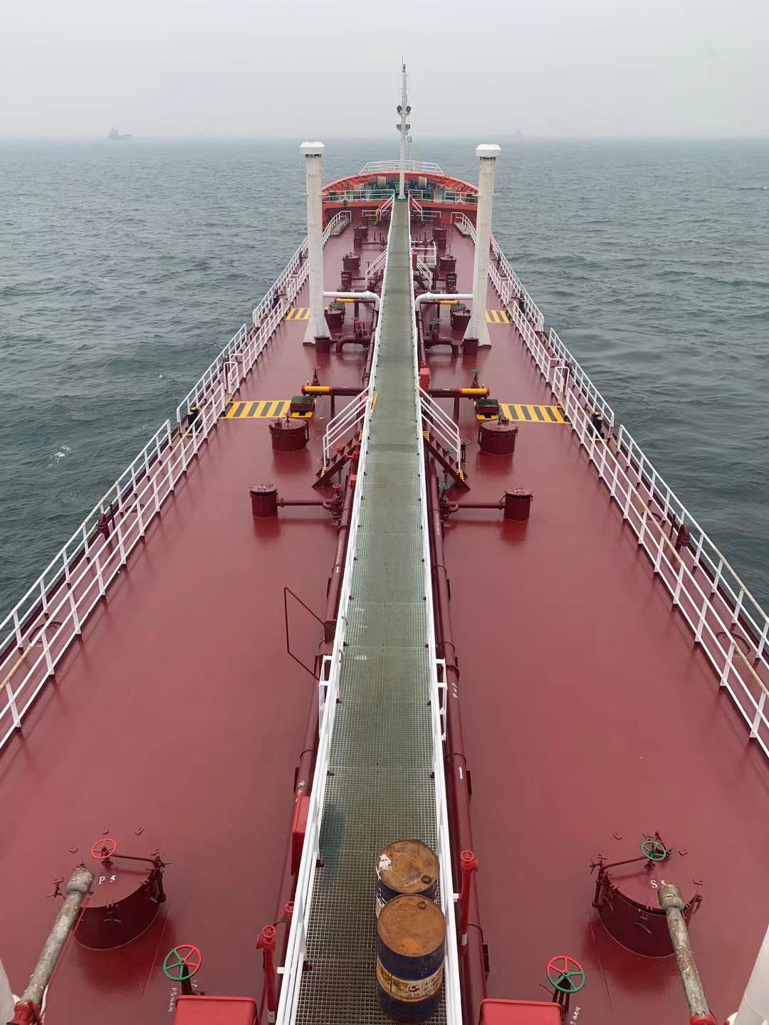 出售6612吨成品油船