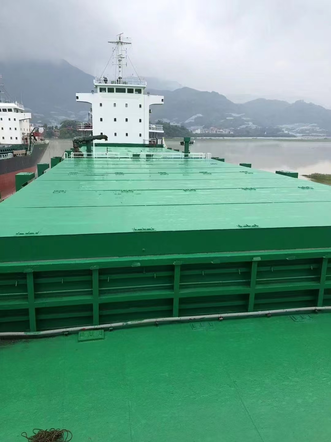 出售5500吨多用途船
