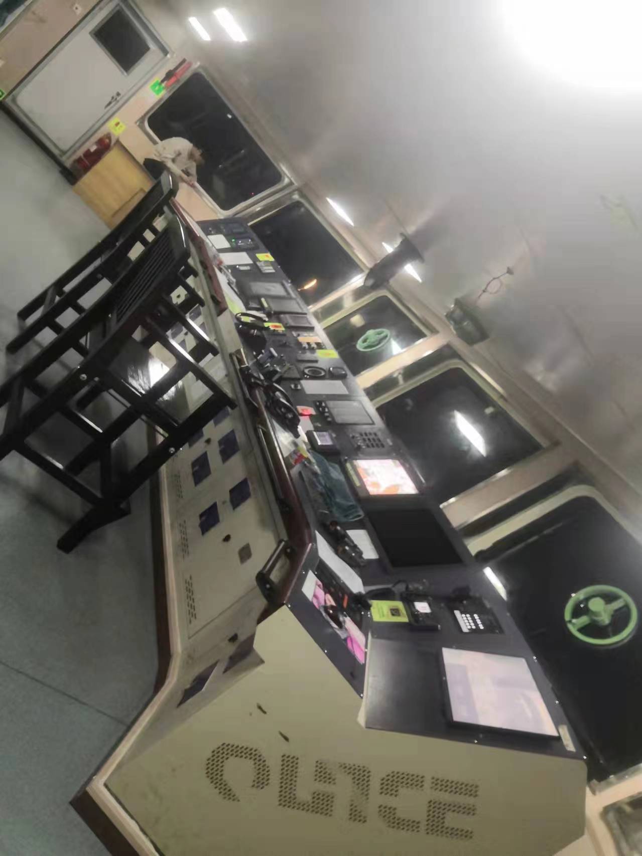 出售8015吨散货船