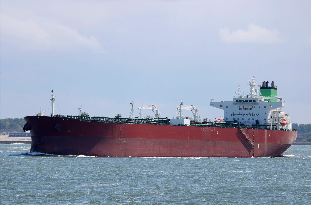 出售115063吨原油船