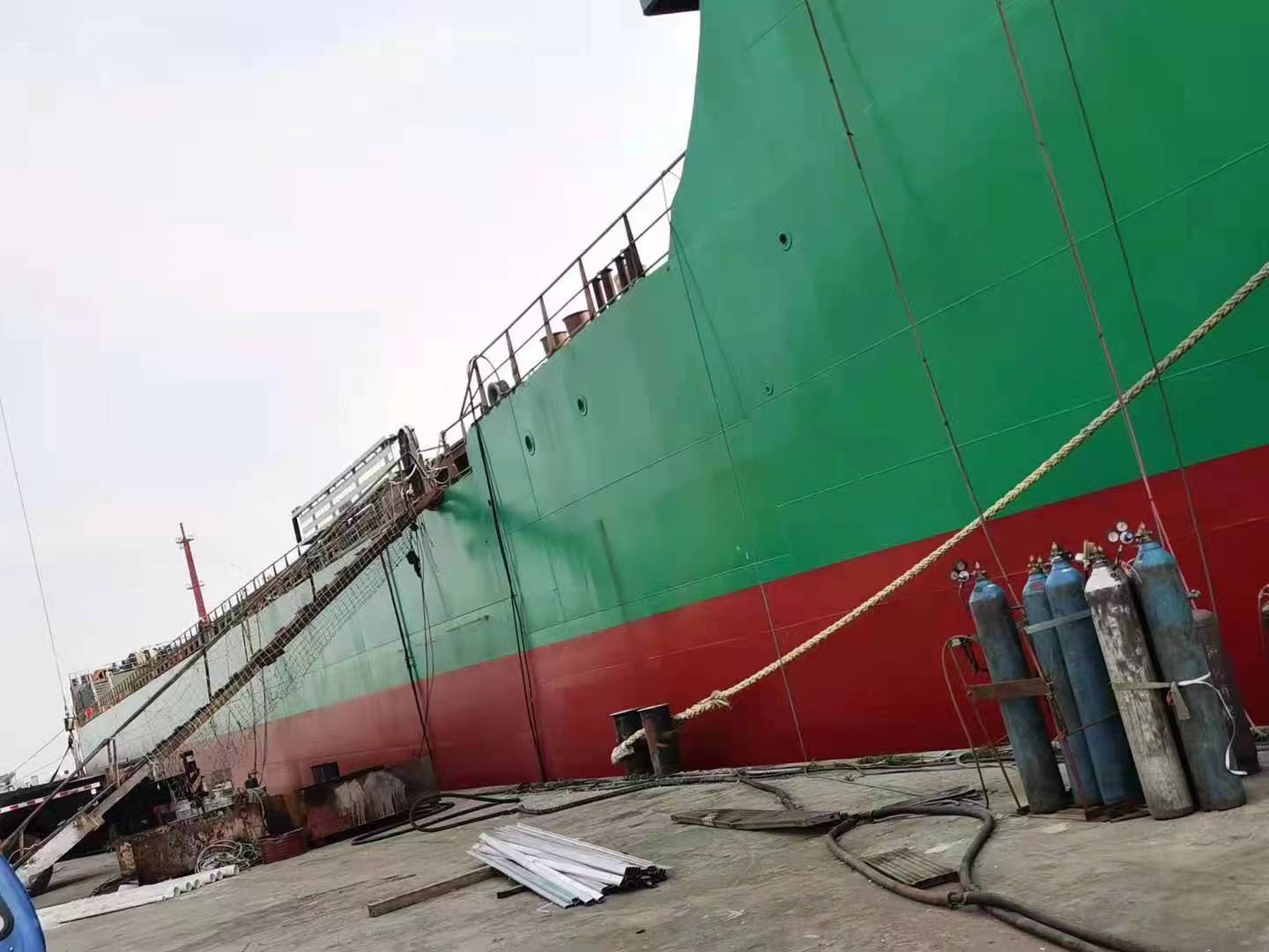 出售19000吨散货船