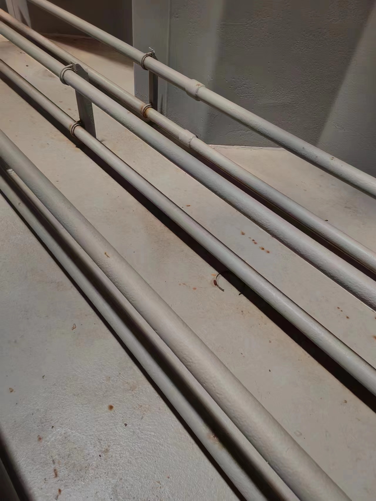 出售6855吨成品油船