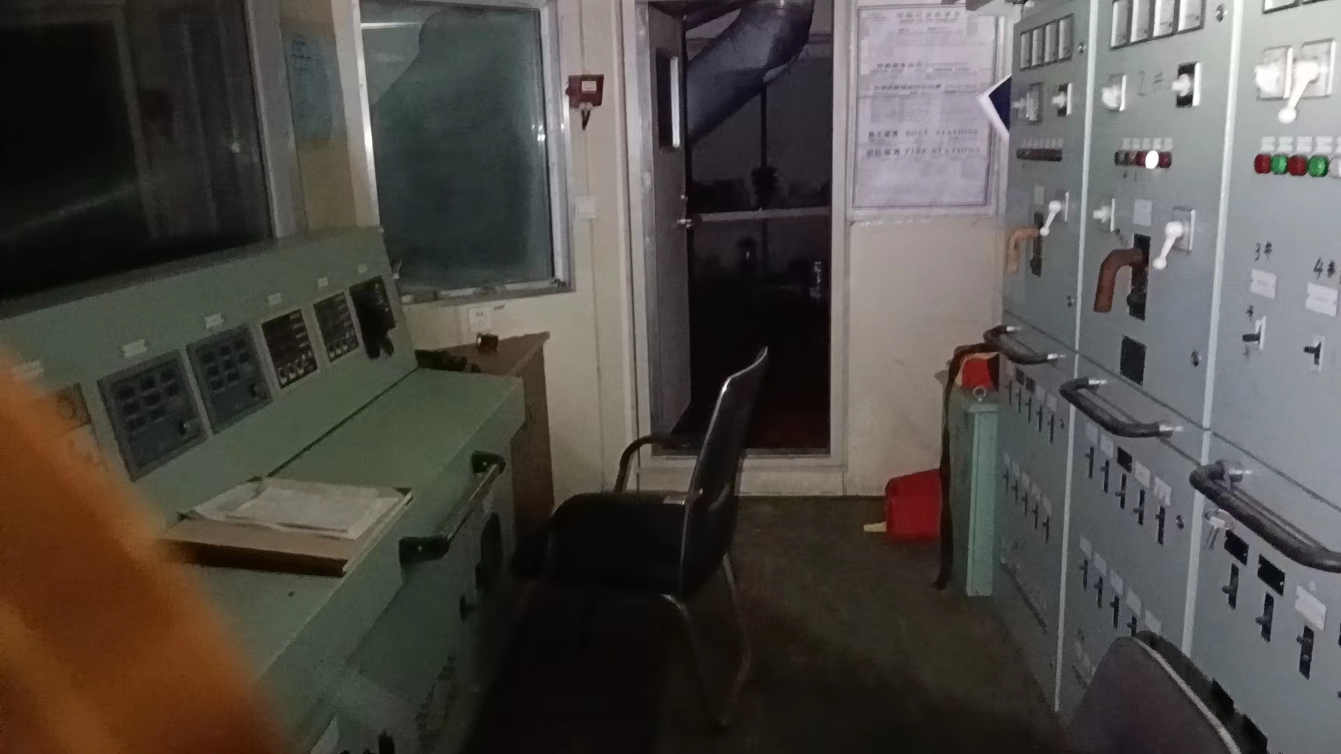 出售5000吨甲板货驳