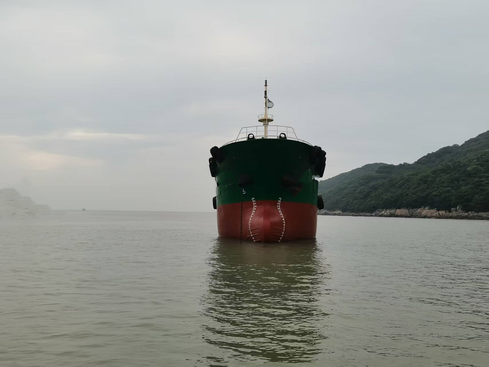 出售875吨加油船